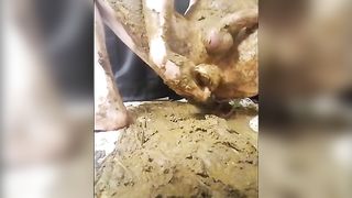 He can't stop pooping in diapers