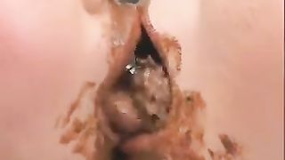 Young Japanese girls are pooping on each other